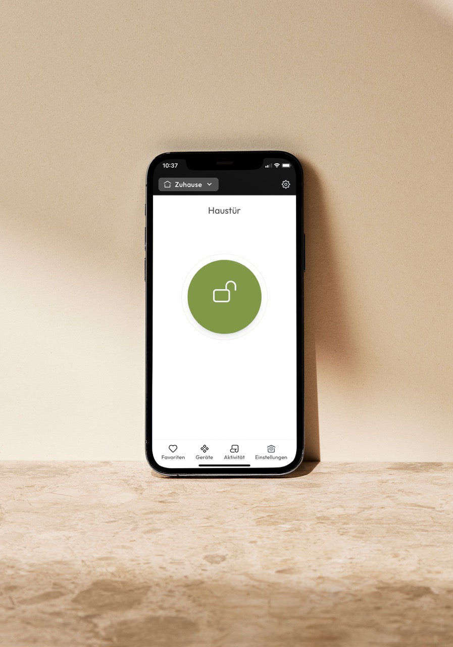 keyota App zeigt einen geöffneten Tür-Fernöffnungs-Button.